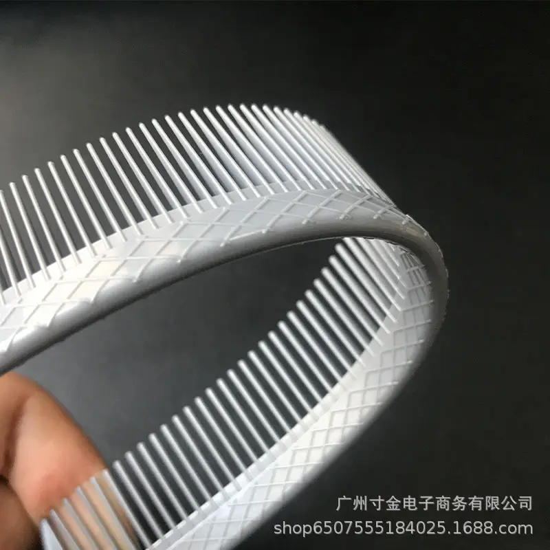 Men's Haircutting Comb Professional Barber Tool For Short Hair Styling And Root Cutting Bob Haircut Comb From China Mainland