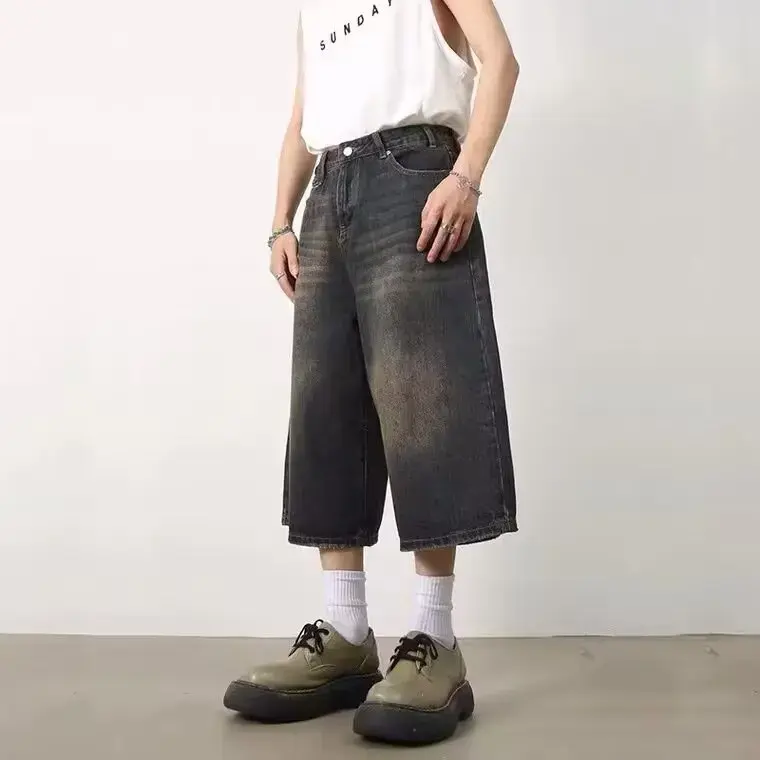American Style Vintage Men's Jeans Loose Fit Wide Leg Straight Leg Denim Shorts Sensibility Design For Summer Wholesale