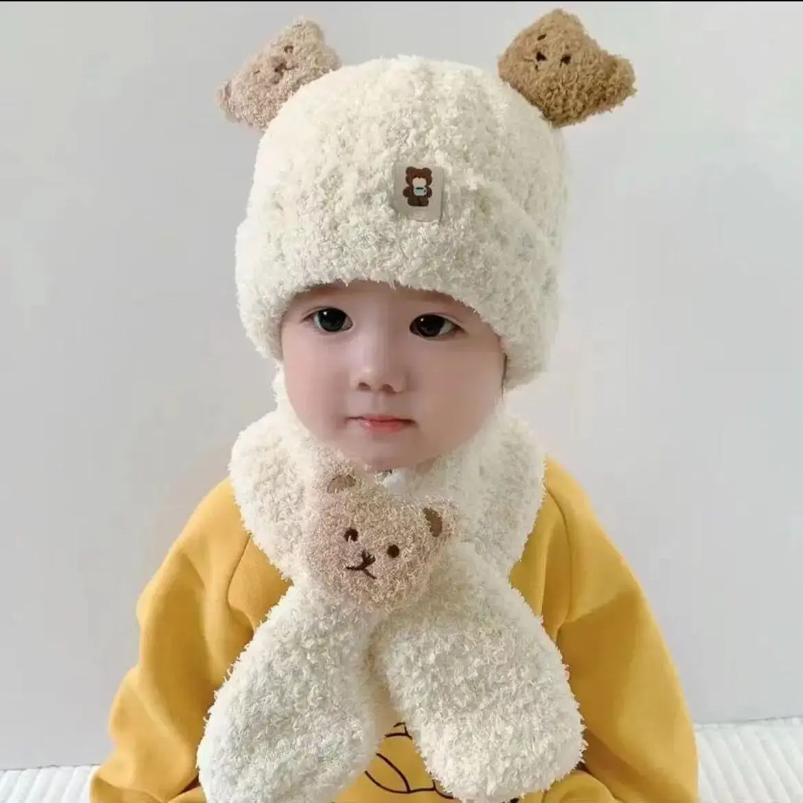 Thickened Plush Baby Hat Scarf Set Autumn Winter Warm Cute Ear Protection Cold Proof Baby Cap Two-Piece Suite from Mainland Chin
