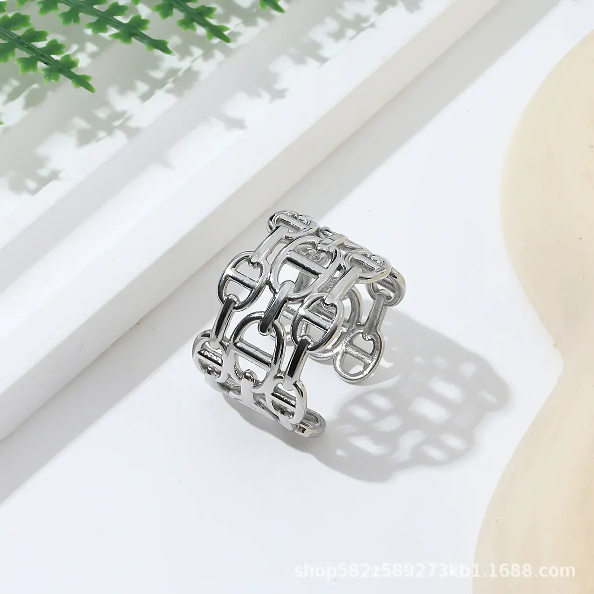 New Stainless Steel Open Design INS Style Couple Rings Titanium Steel Non-Fading Niche Commuter Ring Women's Factory Wholesale