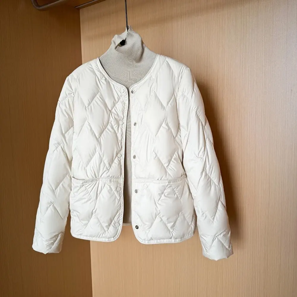 Down Jacket Women New Autumn Winter Ultralight Short 90% White Duck Down Coat Solid Color O-Neck Warmth Button Up Puffer Down