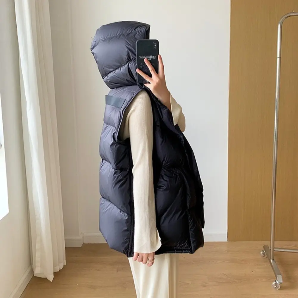 2024 Autumn Winter Down Hooded Waistcoat Woman Down Sleeveless Jacket Warm Streetwear Pockets Oversize Puffer Coat Outerwear