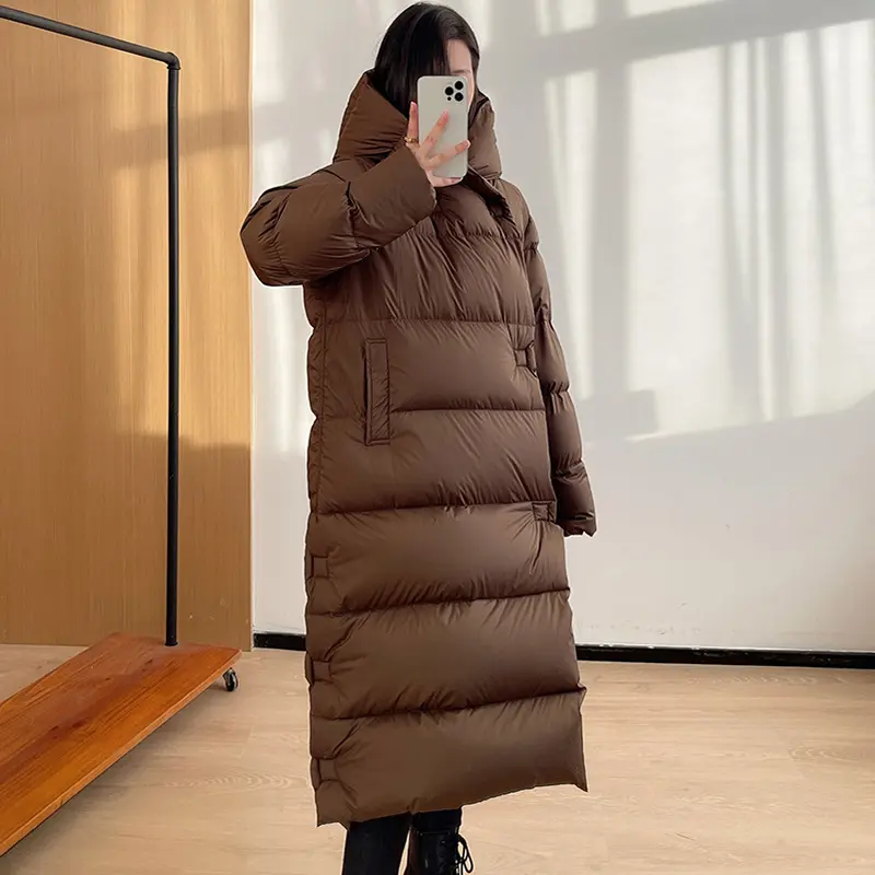 Oversized Women's Down Jacket Long Hooded Parkas 2023 New Fashion Lightweight Warm 90% White Duck Down Coats Winter Overcoat