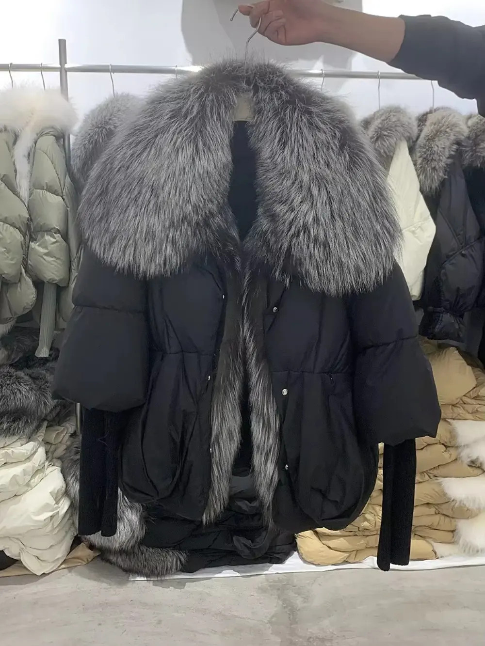 2024 Winter Women Puffer Coat Large Real Fox Fur Collar Thick Luxury Parkas Outerwear Female 90% White Duck Down Jacket