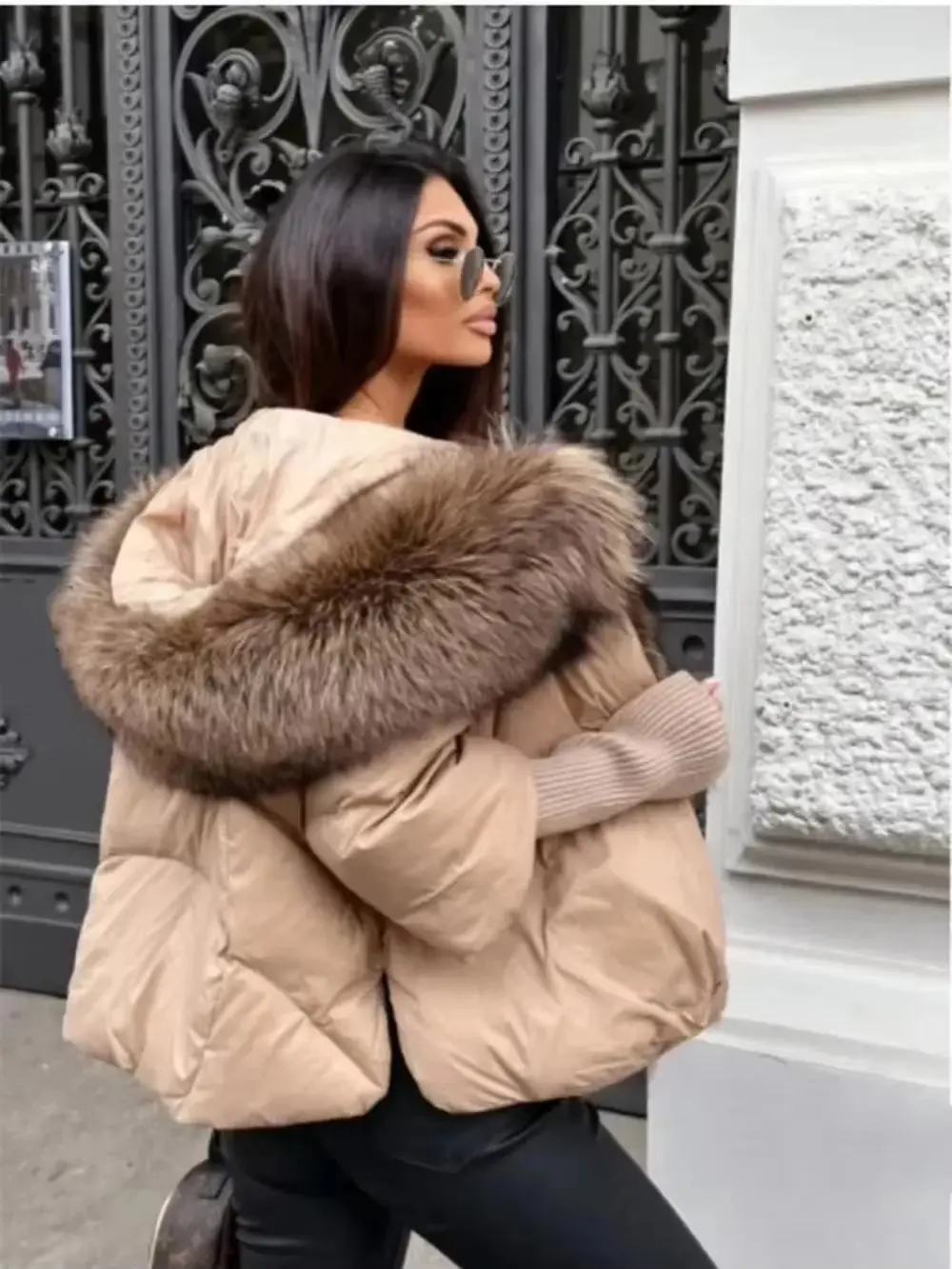 2024 Winter Puffer Jacket Women Real Fox Fur Collar Hooded Natural Thick Warm Loose Oversize Duck Down Coat Streetwear Outerwear