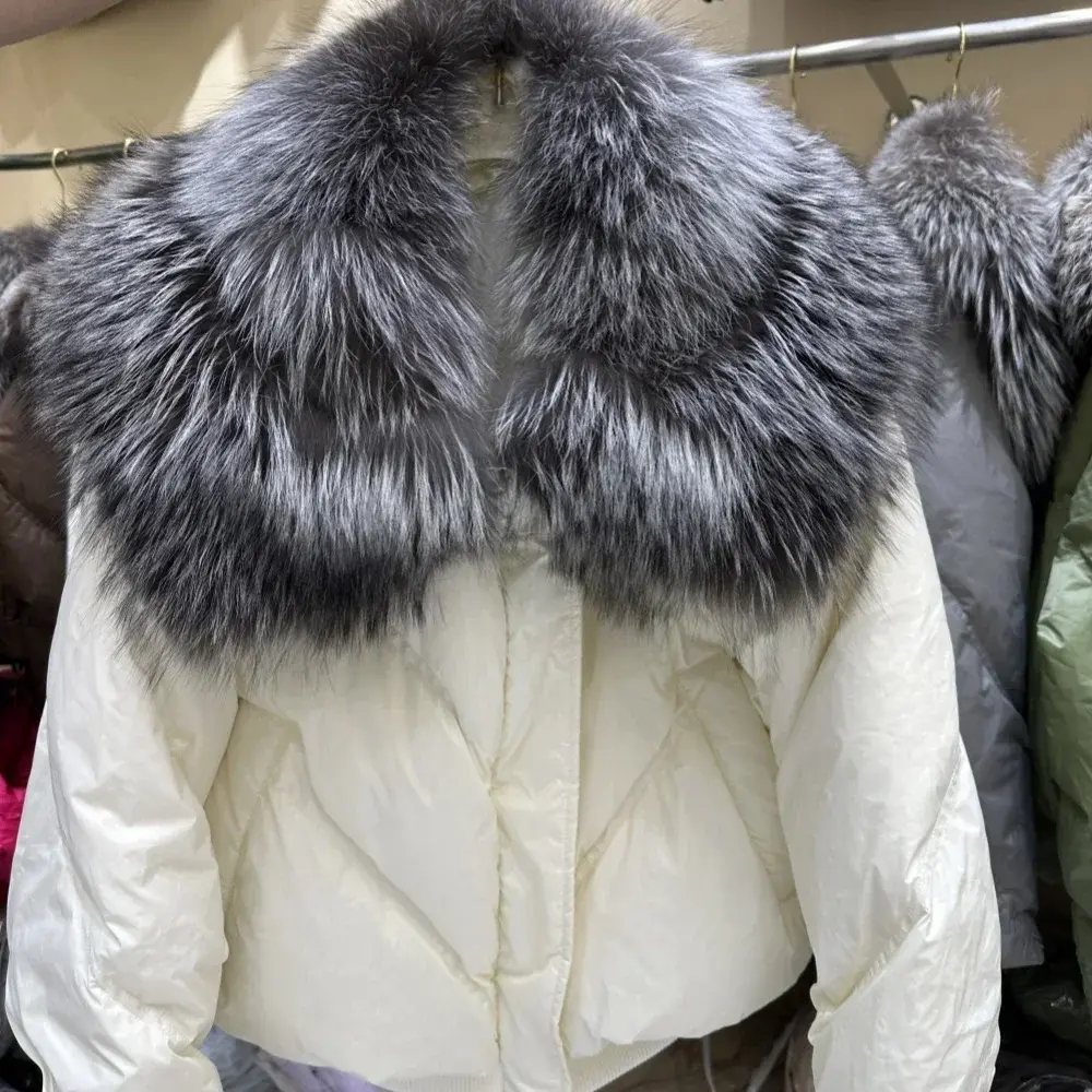 Down Jacket White Duck Down Jacket Turn-down Collar American Fashion Fox Fur Coat Designer Outerwear Real Fur Winter Coat Women