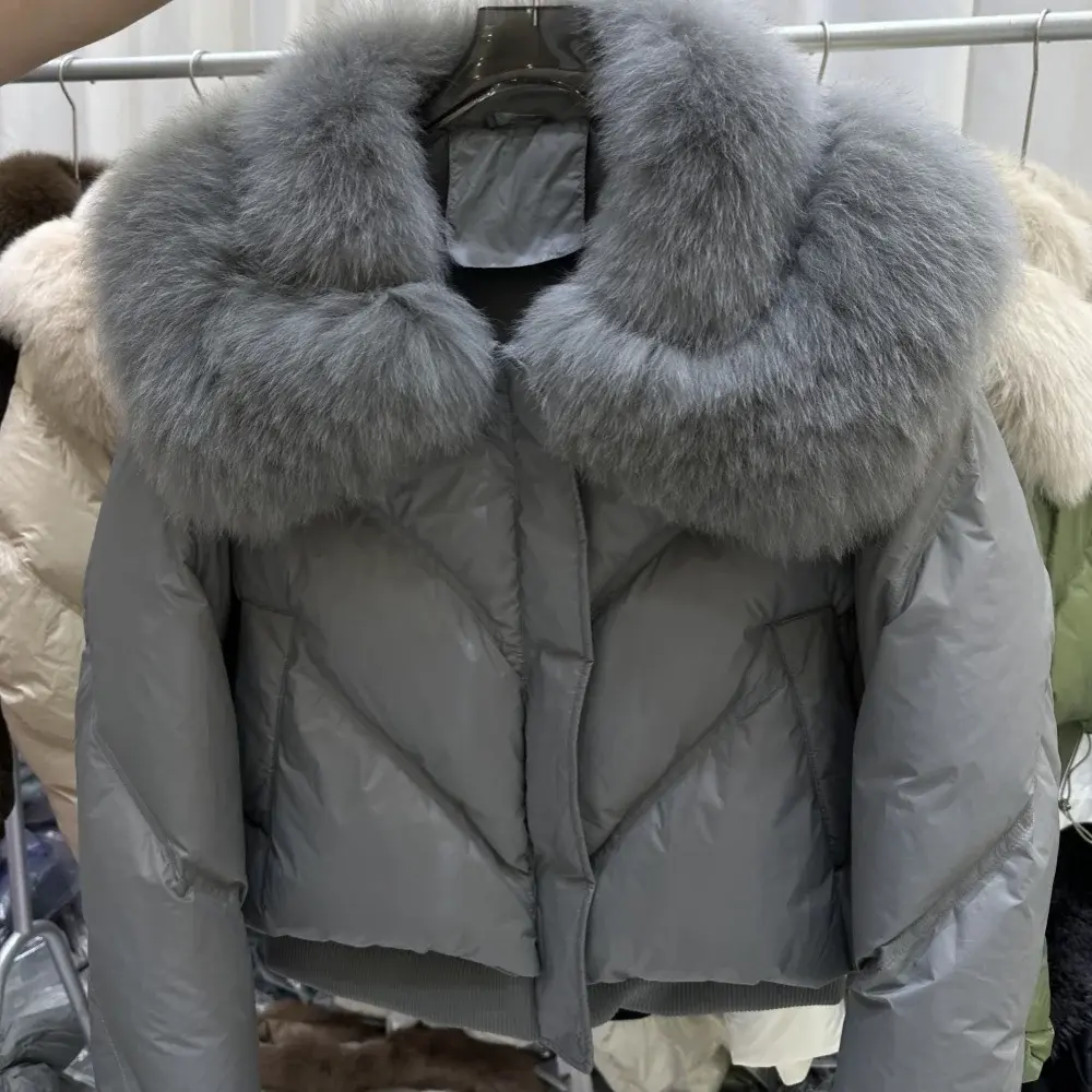 Down Jacket White Duck Down Jacket Turn-down Collar American Fashion Fox Fur Coat Designer Outerwear Real Fur Winter Coat Women