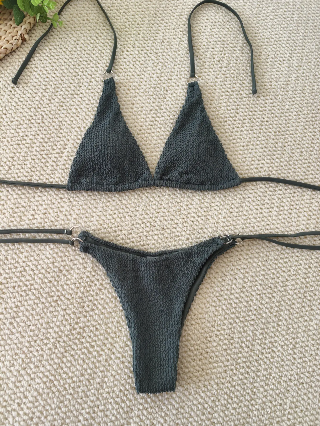 2025 new striped print drawstring lace-up halter neck bikini split swimsuit
