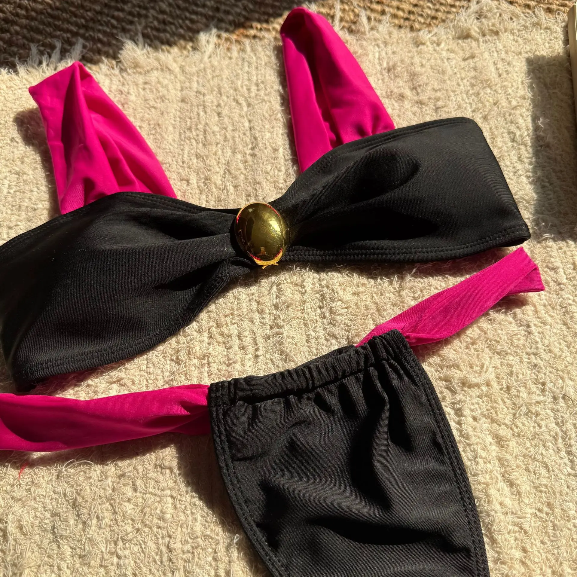 2025 new color-blocking split swimsuit swimsuit mesh three-piece bikini beach beach beach swimsuit