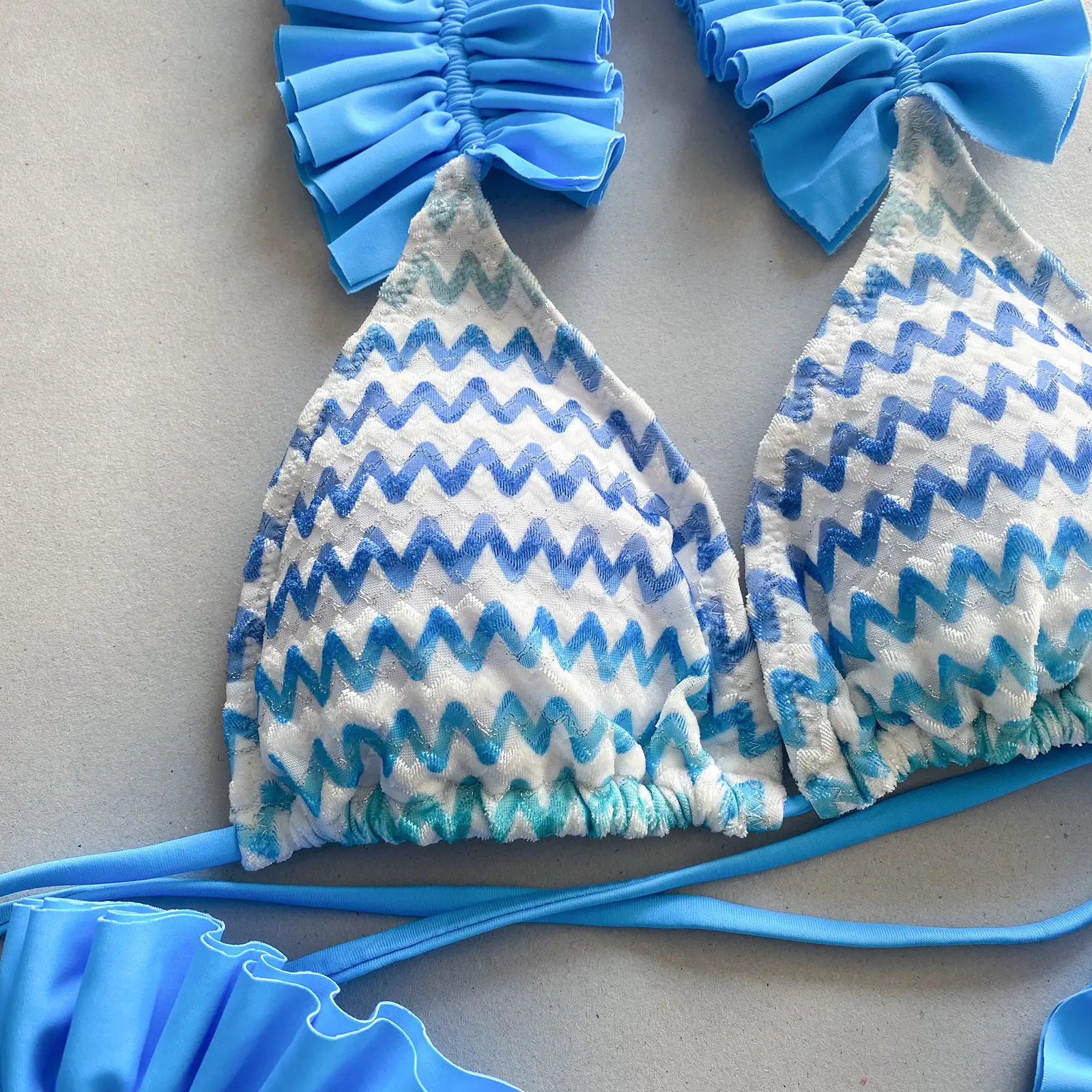 Three-piece set 2025 new bikini women's printed bikini swimsuit beach split swimsuit