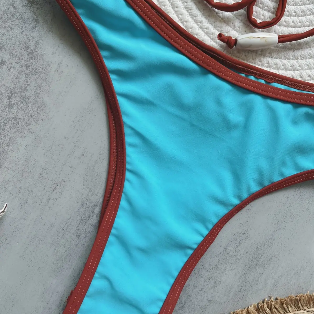 2025 Women's new solid color bikini backless split swimsuit nylon bikini