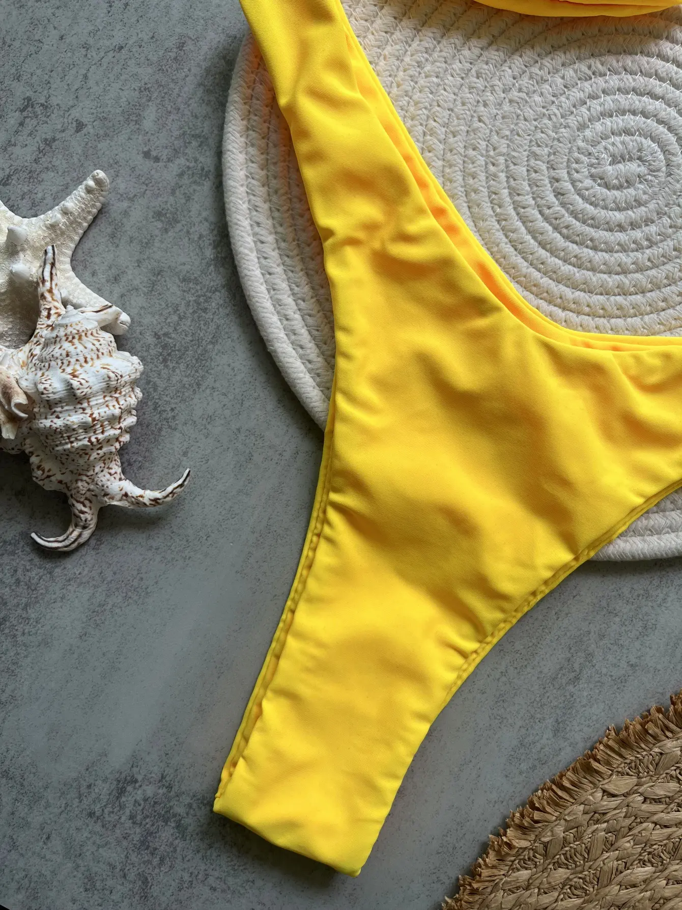 2025 new solid color women's bikini backless split swimsuit beach swimsuit