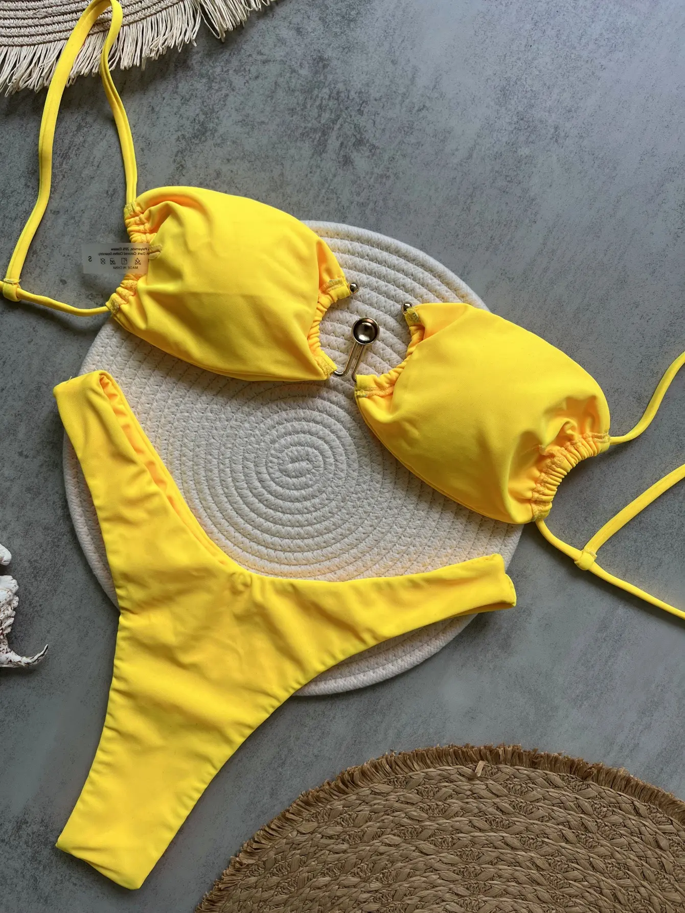 2025 new solid color women's bikini backless split swimsuit beach swimsuit