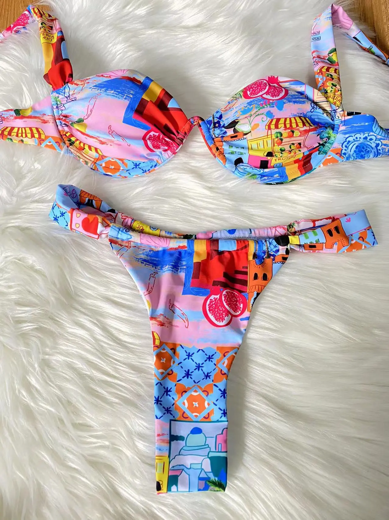 2025 new women's printed bikini split beach beach and seaside ladies swimsuit