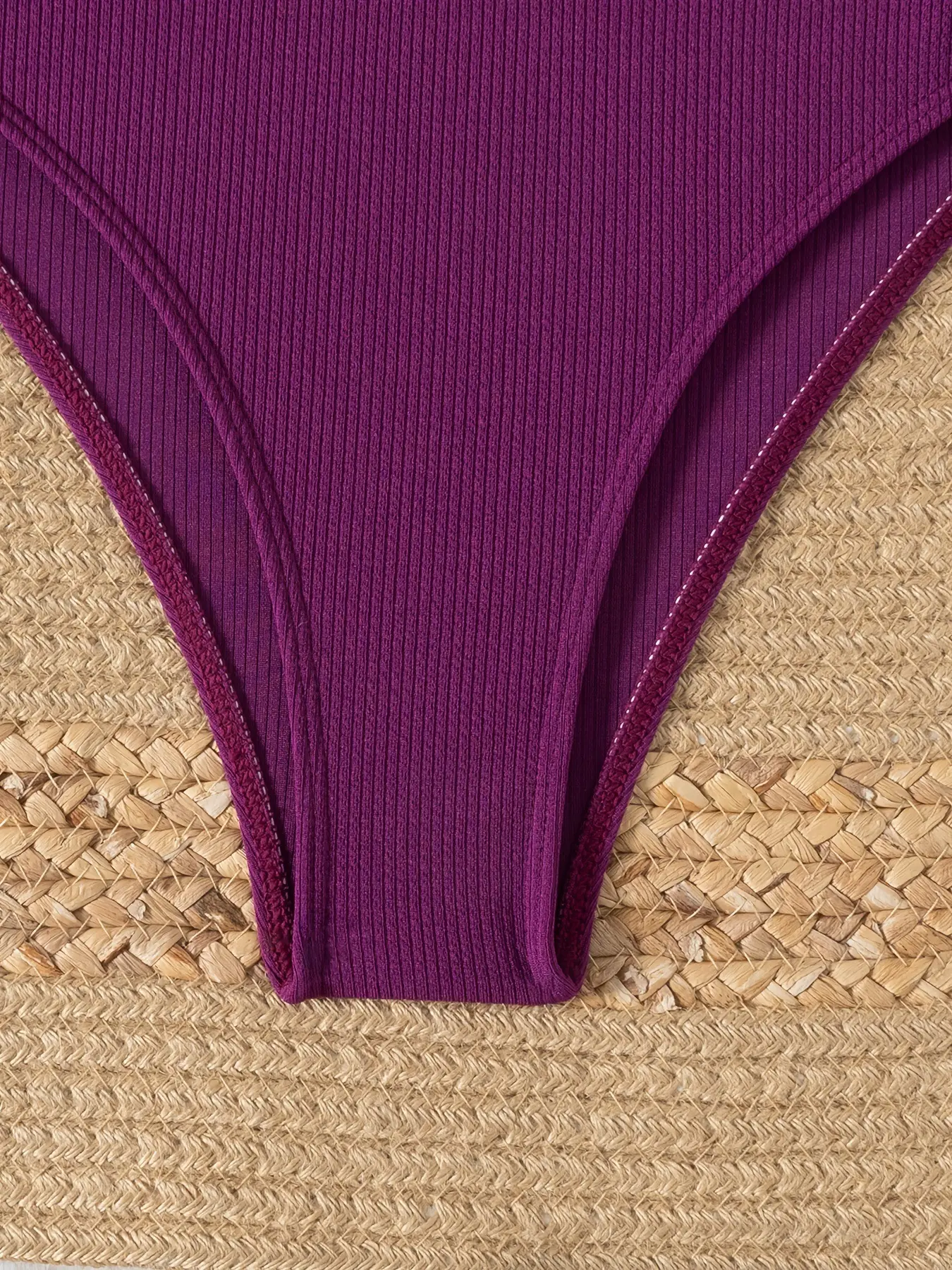 2025 new women's halter neck tie split bikini summer drawstring hot spring swimsuit