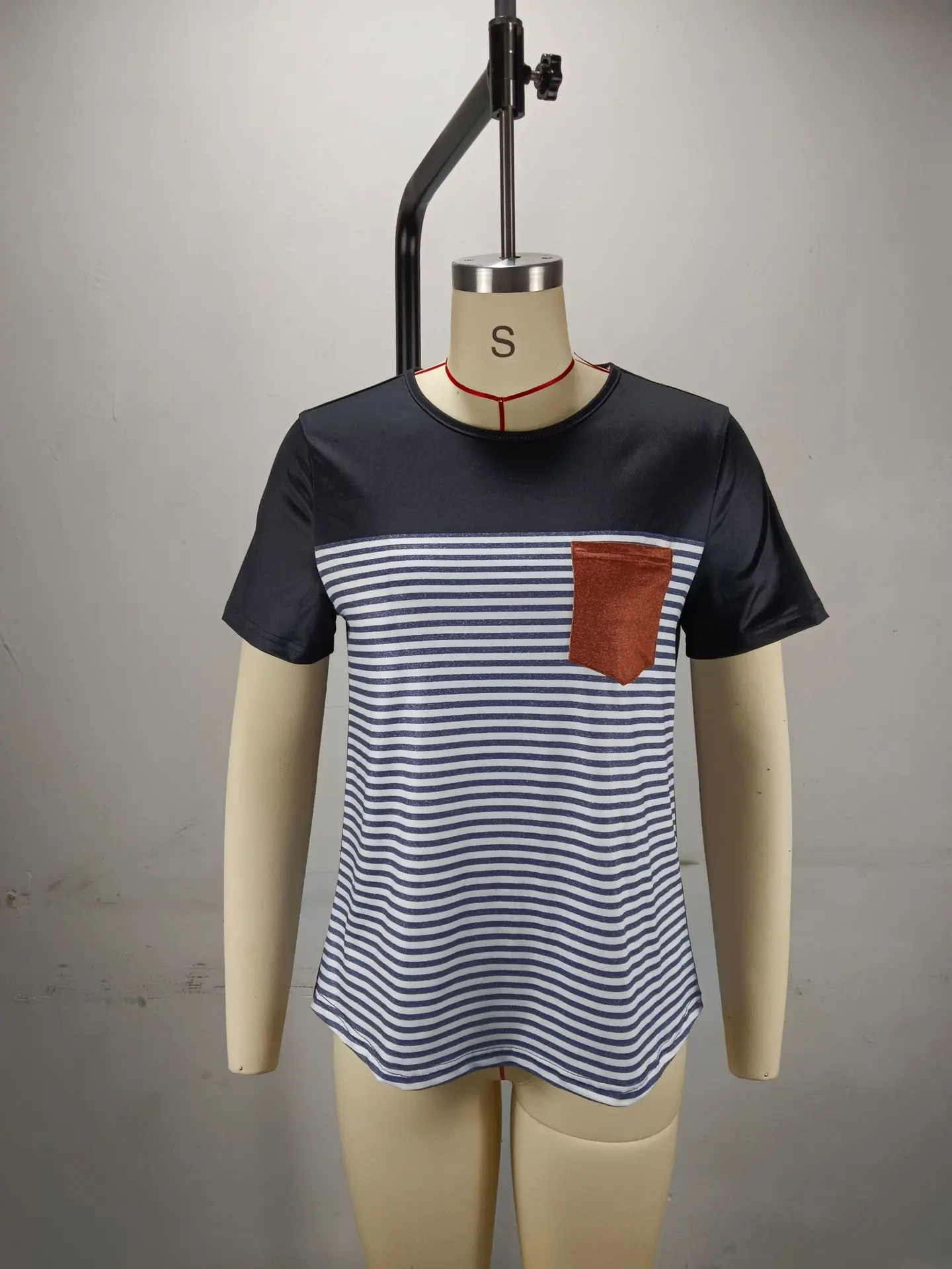 2025  New Summer Casual Fashion Striped Short Sleeve Printed Pocket Women's T-Shirt