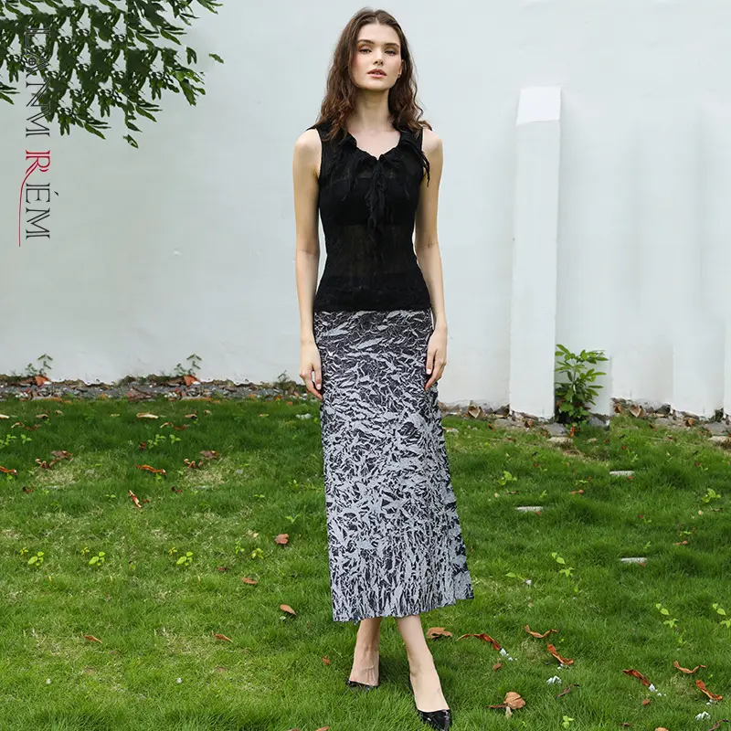 LANMREM High Quality Pleated Women's Two Pieces Set Sleeveless V Collar Tank Top + Lightweight Printting Straight Skirt 2DB4171