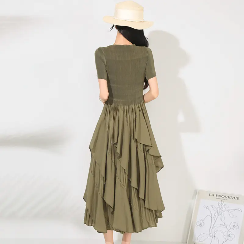 LANMREM Summer Women's Pleated Ruffle Dress High-End Elastic Slimming Patchwork Design Round Neck Short Sleeve Clothing 20252155