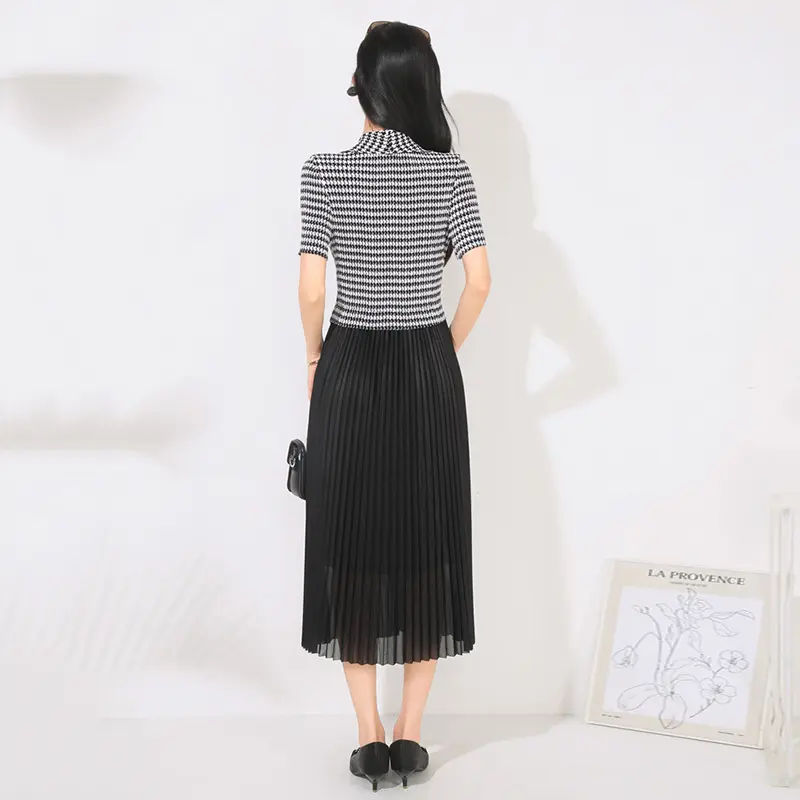 LANMREM Black And White Striped Pleated 2025 Chic New Women's Dress Suit Collar Patchwork Design Waist Slimming Clothing 2DB4251