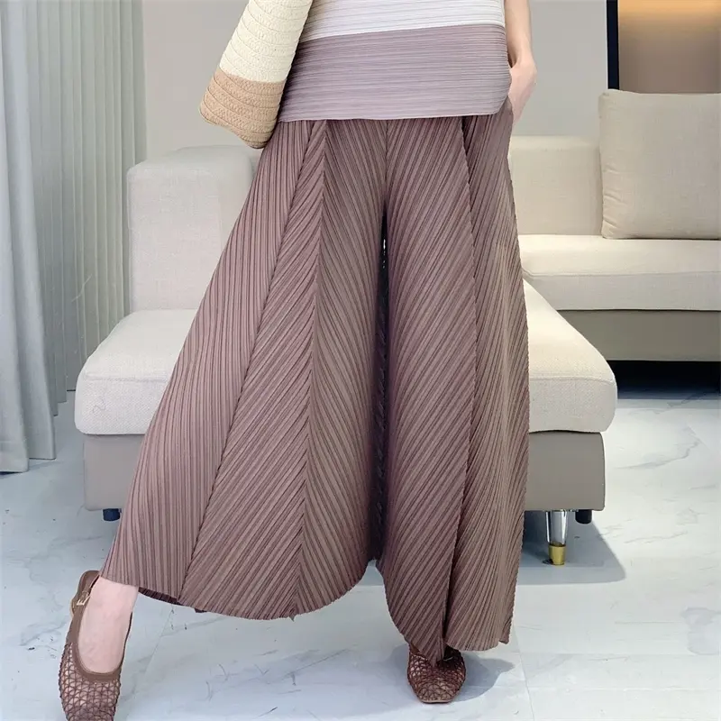LANMREM Pleated Fashion Coffee Color Loose Wide-Leg Pants Women's Chic New Casual Pleated Elastic High-Waisted Trousers 2DB4167