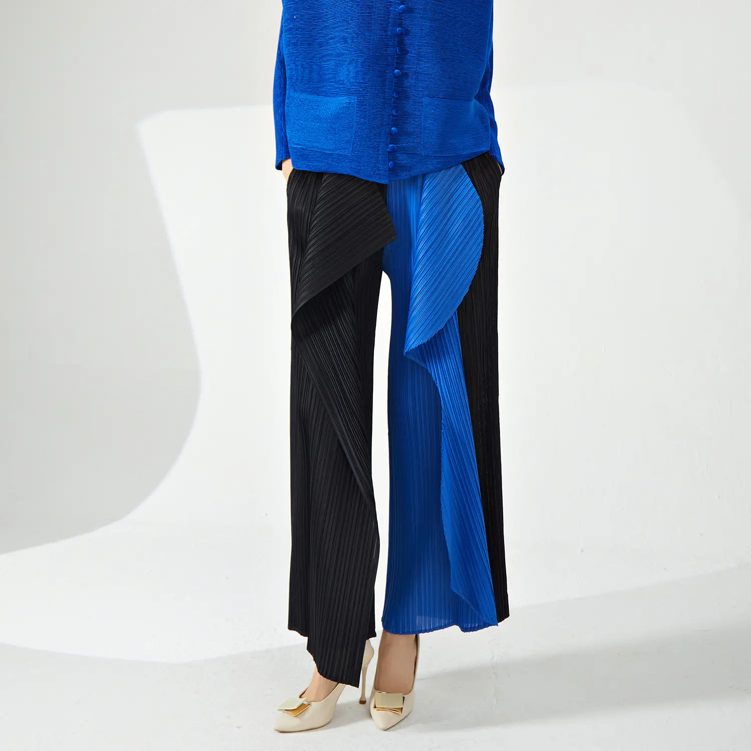 LANMREM Color-block Spliced Pleated Women's Trousers Irregular Design Wide-Leg Pants Chic Thin Elastic Waist Loose Pants 2DB4180