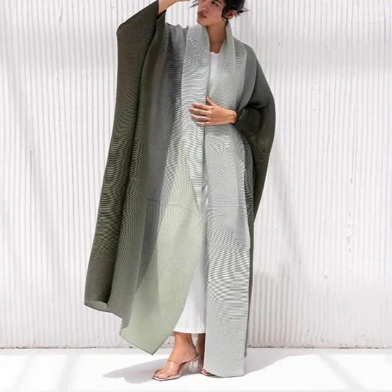 LANMREM Chic New Women's Pleated Trench Coat Fashion Loose Elastic Gradient Color Bawting Long Sleeve Muslim Long Robe 2DB4236