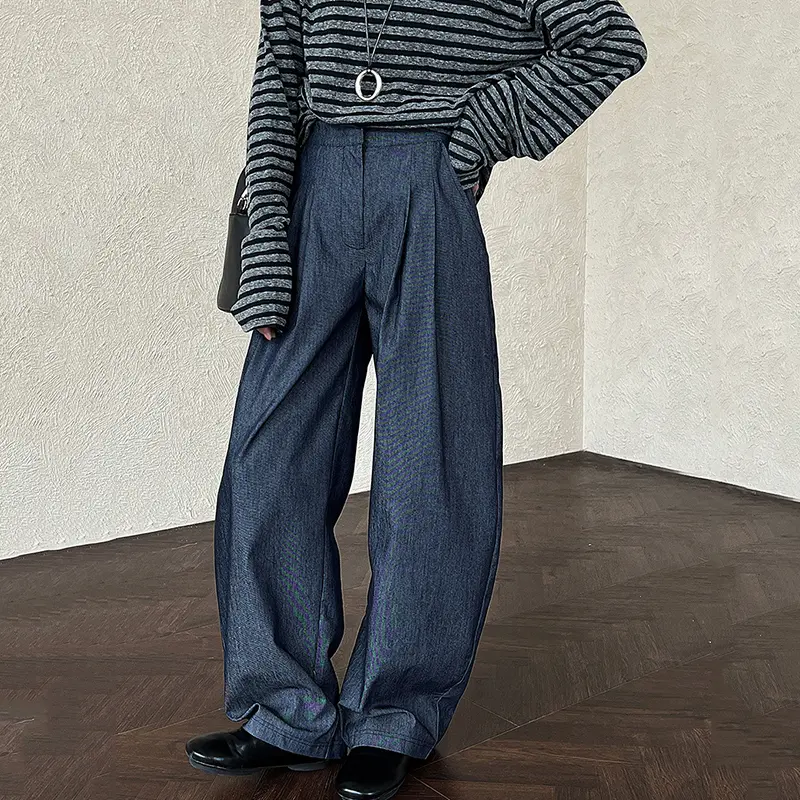 LANMREM Micro-flared Suit Pants With Draping Women's 2025 Autumn New Loose Wide Leg Trousers Chic Korean Fashion Bottom 2DB4259