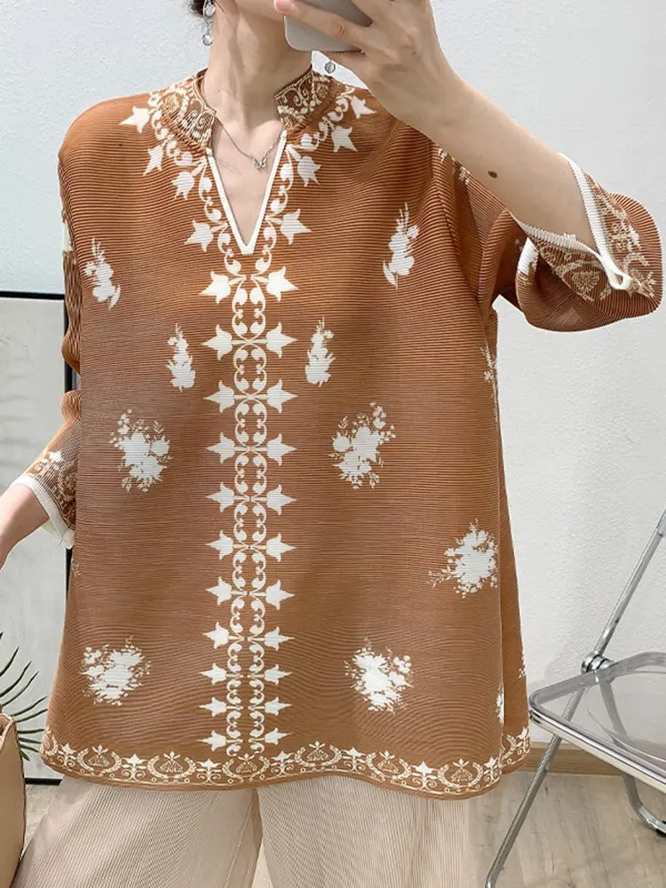 LANMREM Khaki Pleated Set High End Design Versatile Loose Print V Collar Top And Wide Leg Patns Two Piece Set  2025 Summer New
