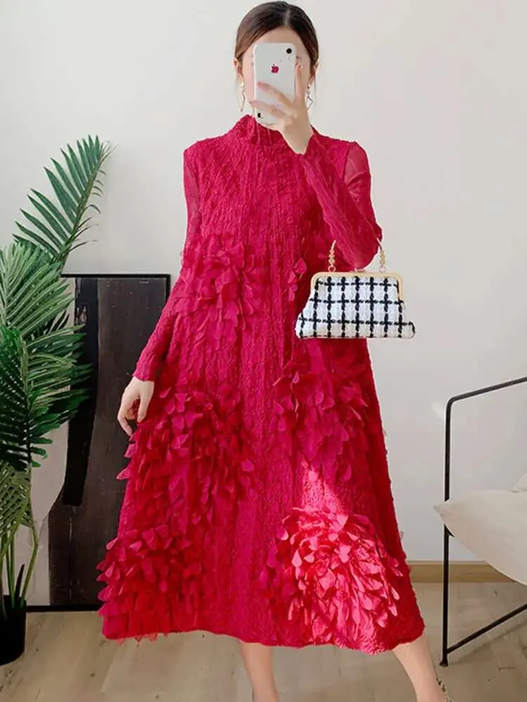 LANMREM High End Pleated Dress For Women Turtleneck Long Sleeves Tassel Elegant Style Ladies Holiday Clothing 2025 Spring 2R7632