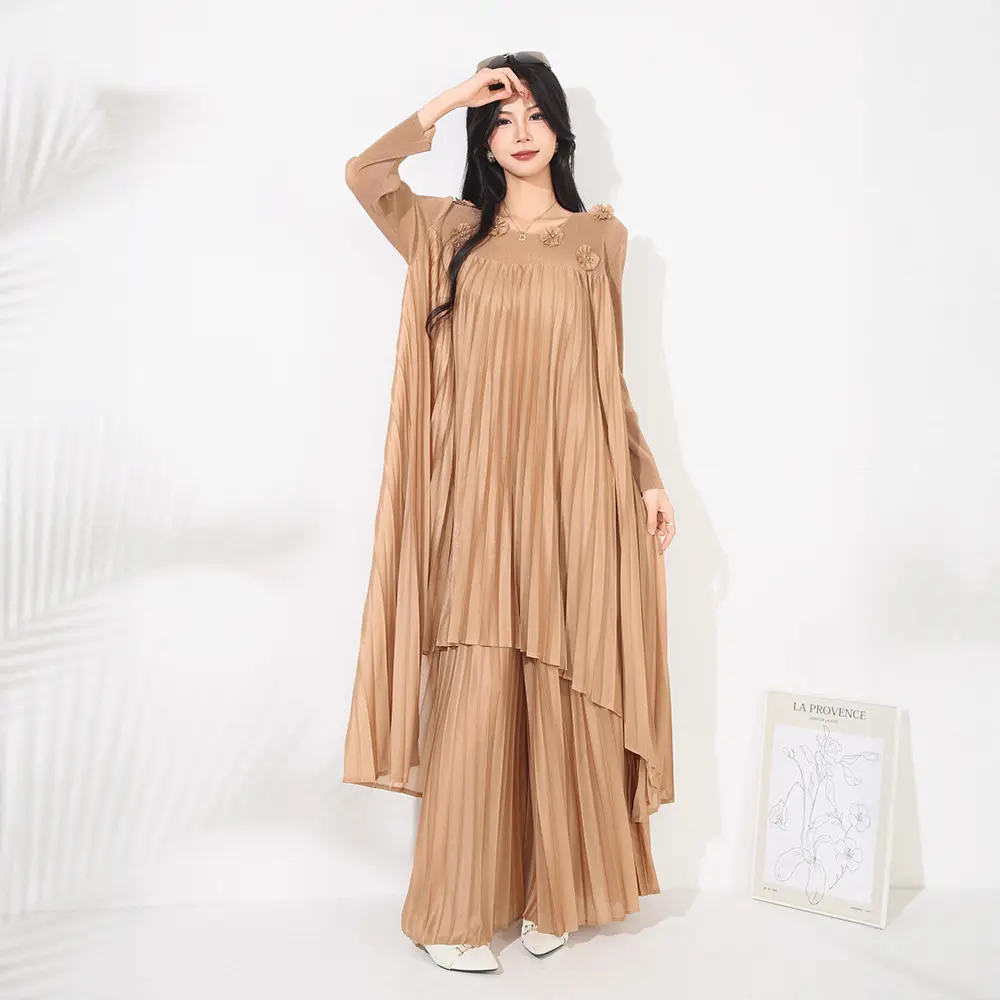 LANMREM Fashion Pleated Women's Two Pieecs Set Chic Loose Mid-Length Pullover Top And High-Waisted Draped Wide-Leg Pants 2DB4161