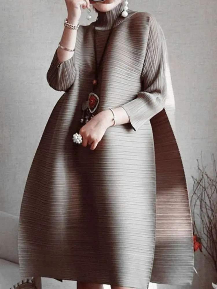 LANMREM Women Stand Collar Pleated Dress Three Quarter Sleeves Knee-length Dresses Female 2025 Spring New Fashion 2DC1319