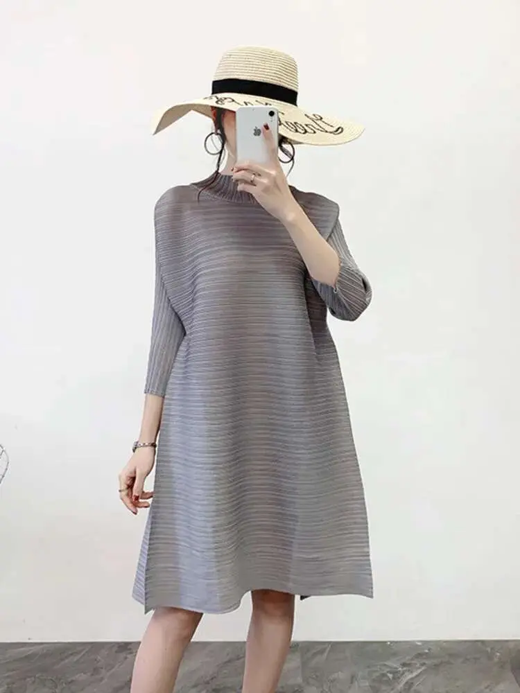 LANMREM Women Stand Collar Pleated Dress Three Quarter Sleeves Knee-length Dresses Female 2025 Spring New Fashion 2DC1319