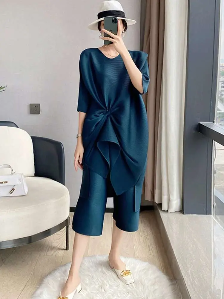 LANMREM Women Pleated Sets Half Sleeve O-neck Long Tops Solid Color Elastic Waist Calf-length Wide Leg Pants 2025 Summer 2I537