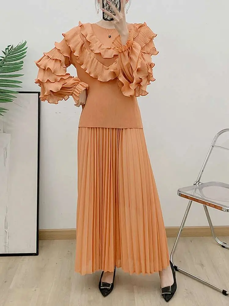 LANMREM Flounce Pleated Two-piece Set Women's O-neck Petal Sleeve Tops With Elastic Waist Skirt Female 2025 Spring New 2Z3035