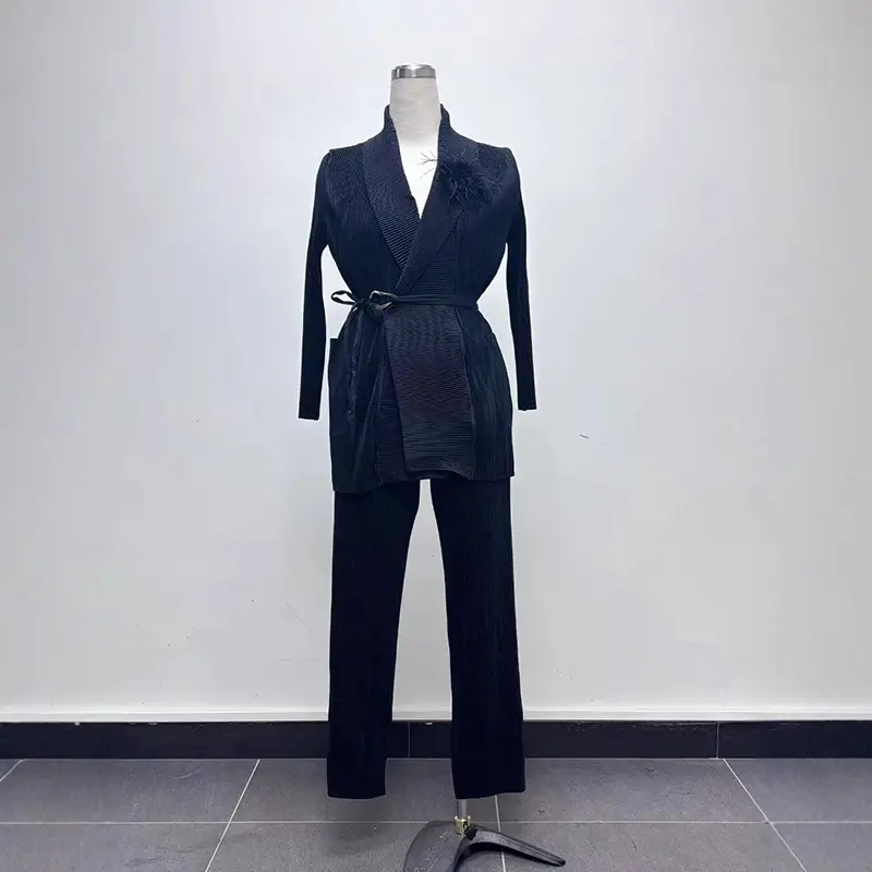 LANMREM White New Pleated Women's Two Pieces Set Chic Elegant Casual Bandage Cardigan Blazer And Elastic Waist Pants 2DB3789