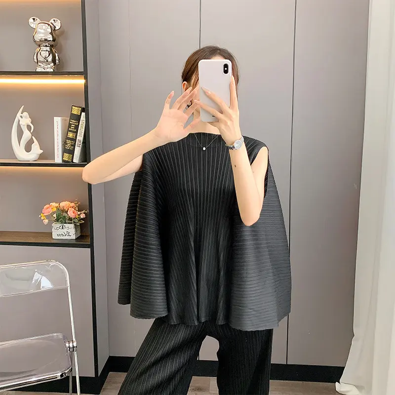 LANMREM Pleated 2025 New Fashion Versatile Comfortable Casual High-end Quality Niche Design Two-piece Set For Women Chic 2DB3746