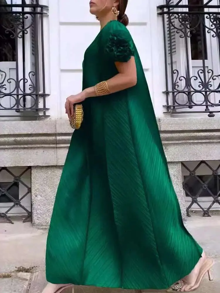 LANMREM Maxi Pleated Dress For Women Flower Short Sleeves Solid Color Feamle Fashion Clothing 2025 Summer New Dresses 2DA7807