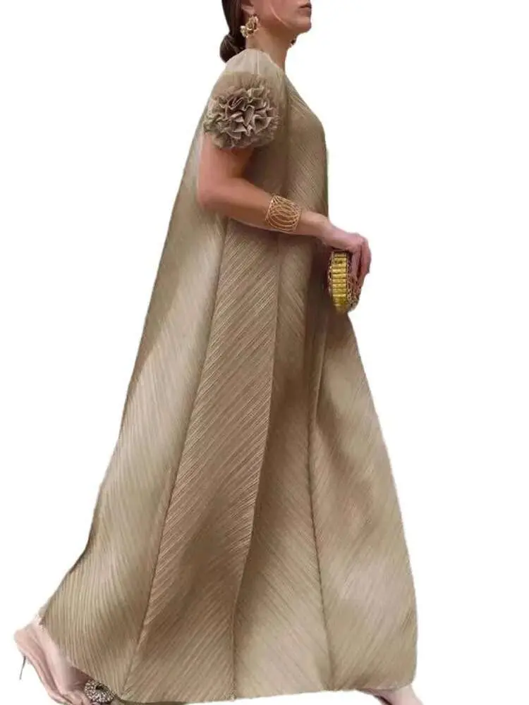 LANMREM Maxi Pleated Dress For Women Flower Short Sleeves Solid Color Feamle Fashion Clothing 2025 Summer New Dresses 2DA7807
