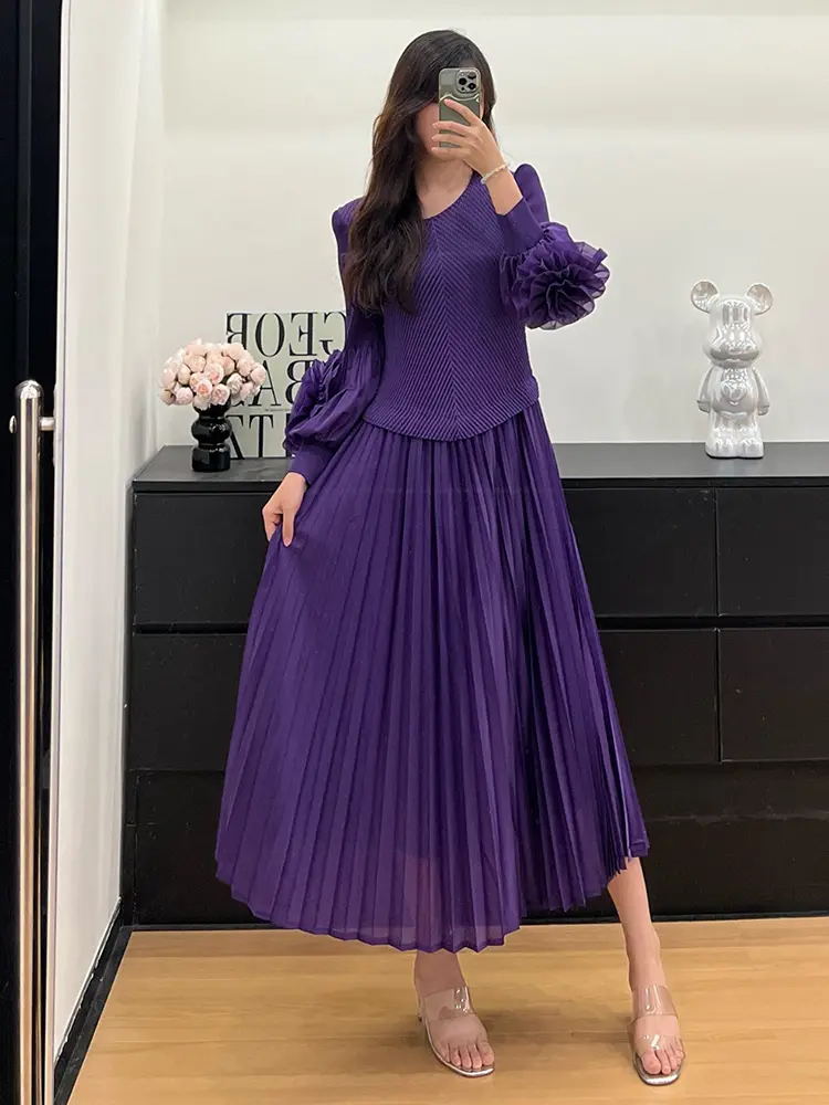 LANMREM Niche Chic Women's Pleated Two Pieces Set Flower Splicing Lantern Sleeves Design Top And Elastic Skirt 2025 New 2DB3568