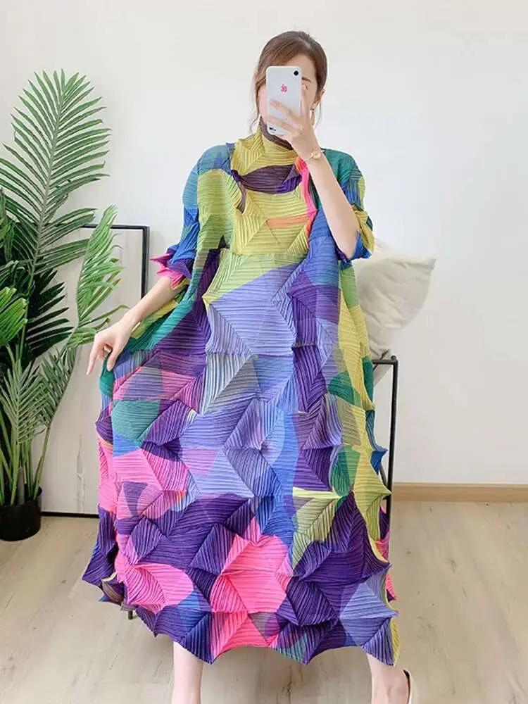 LANMREM Fold Dress For Women Color Block Loose Stretch Midi Dresses Female Fashion Pleated Dresses 2024 Spring New 2R4286