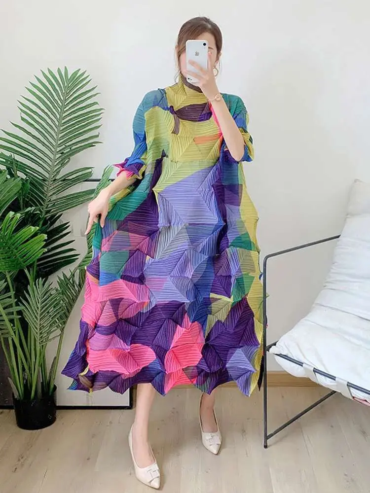 LANMREM Fold Dress For Women Color Block Loose Stretch Midi Dresses Female Fashion Pleated Dresses 2024 Spring New 2R4286