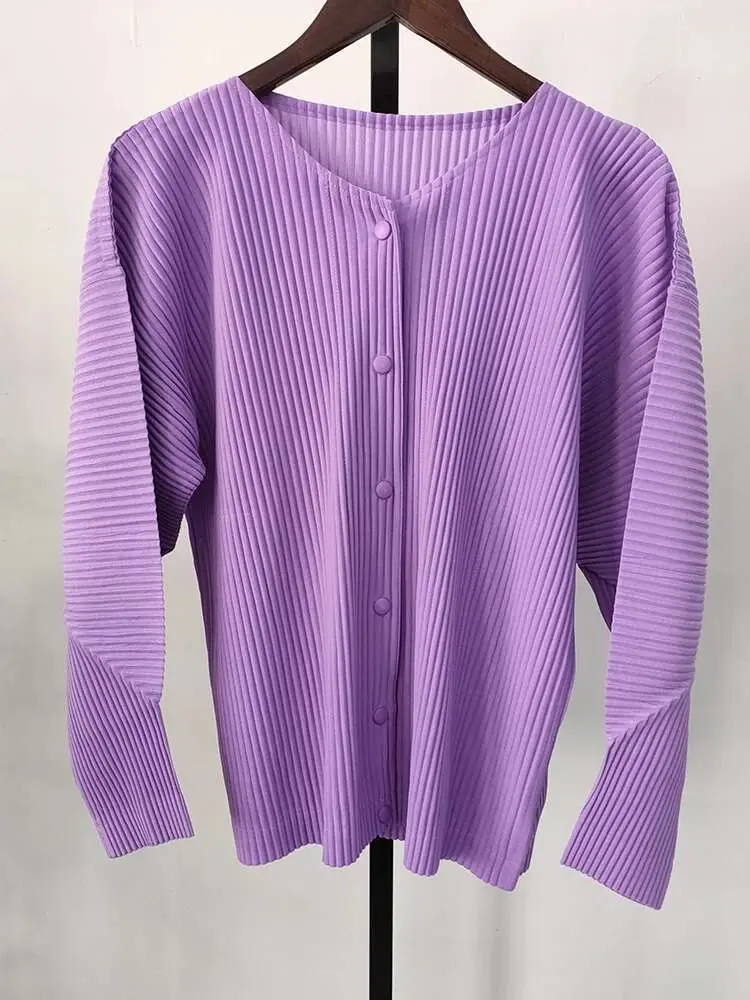 LANMREM Purple Pleated Shirt Loose Minority Buttoned Long Sleeves Round Neck Women's Fashion Clothing 2025 Spring New 2R3429