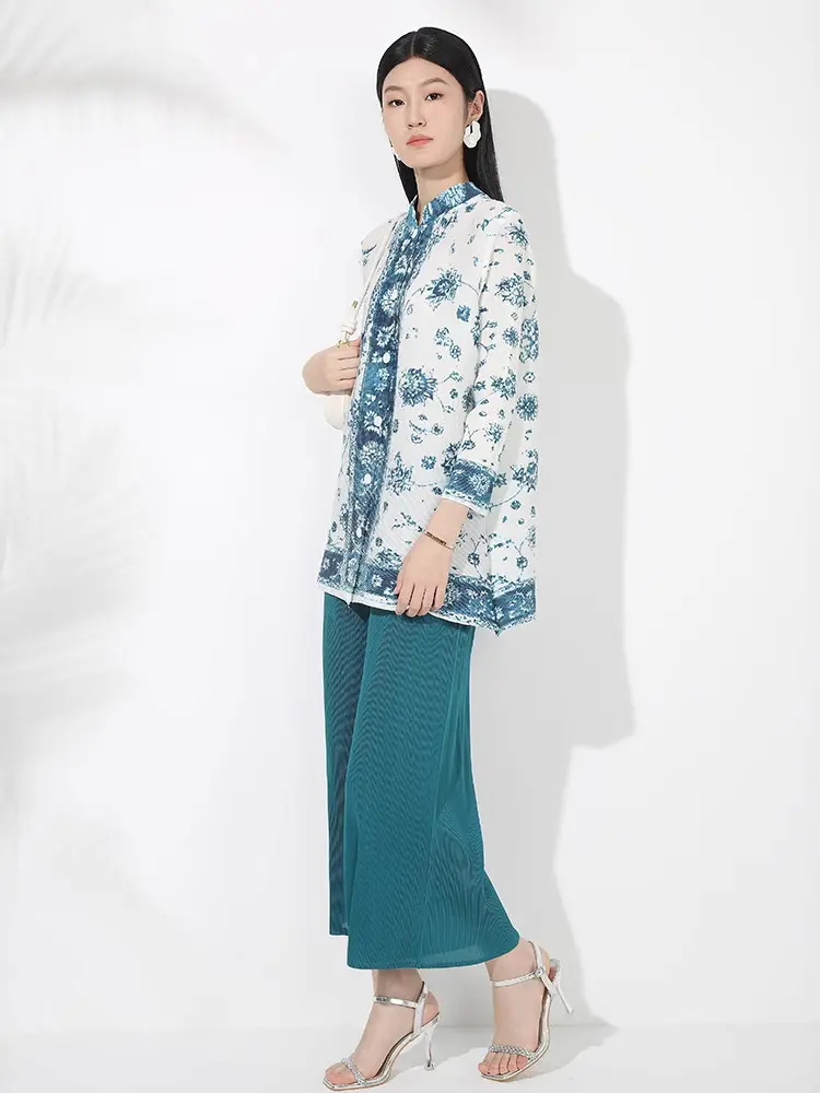 LANMREM Pleated Printting Women's Two Pieces Sets Single Breasted Stand Collar Long Tops And Wide Leg Straight Pants 2DB3410