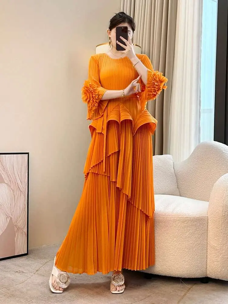 LANMREM Irregular Ruffled Seaming Fashion Pleasted Two Pieces Set For Women O-neck Pullover Tops And Loose A-line Skirt 2DB2552