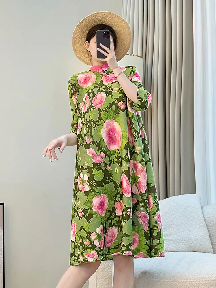 LANMREM Chinese Knot Button Design Printting Pleated Dress For Women 2025 New Loose Casual Cheongsam Style Green Dresses 2DB3122