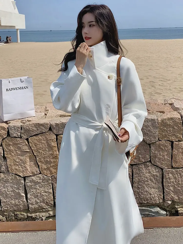 LANMREM Versatile White Women's Trench Coat Belt Gathered Waist Mid Length Windbreaker Office Lady 2024 New Clothing 2AA5202