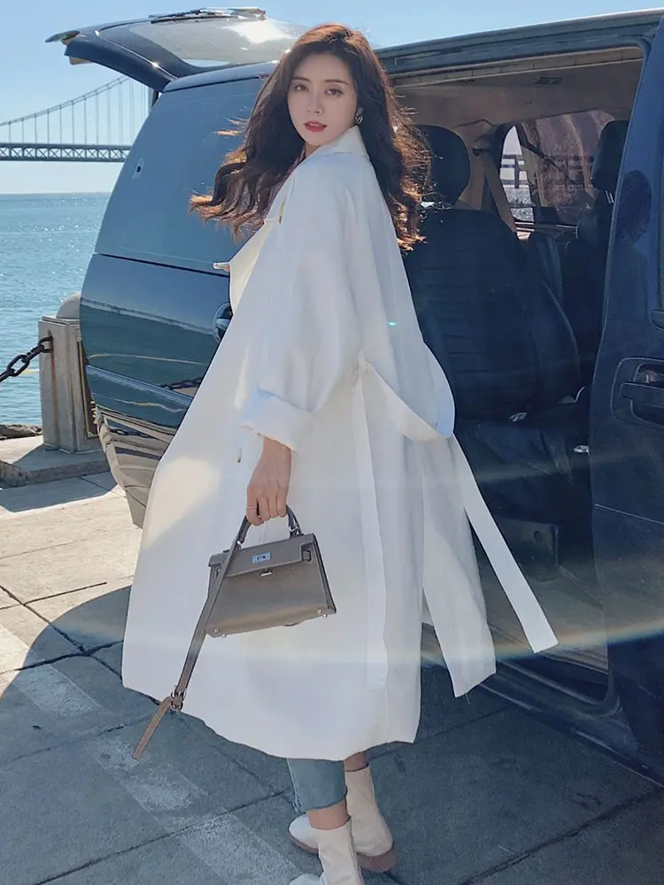 LANMREM Versatile White Women's Trench Coat Belt Gathered Waist Mid Length Windbreaker Office Lady 2024 New Clothing 2AA5202