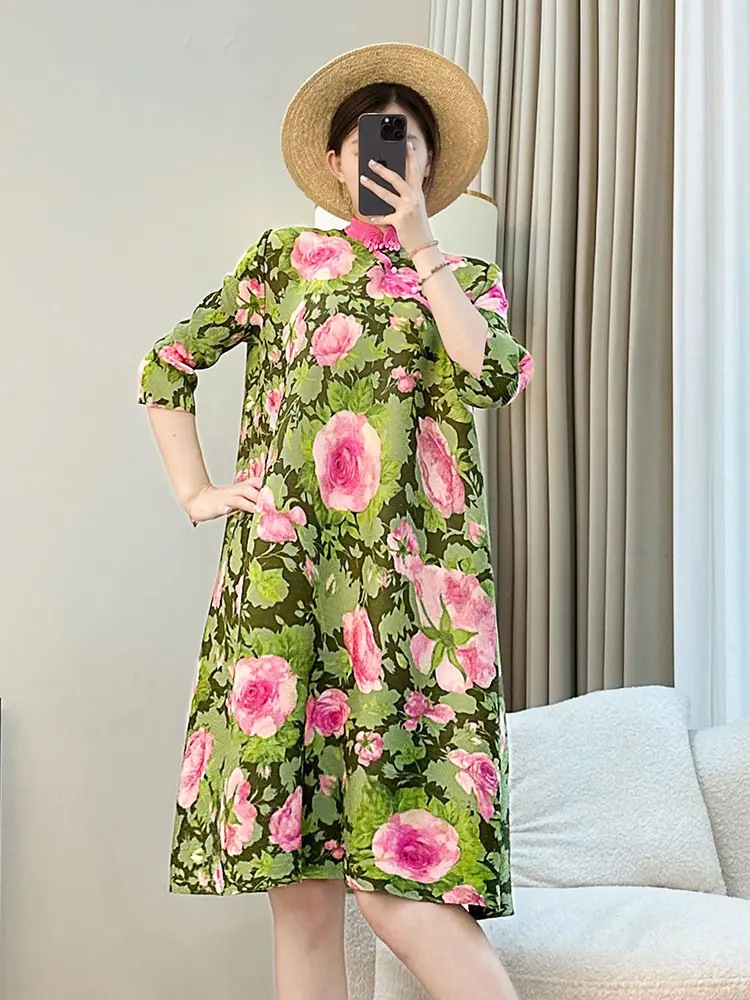 LANMREM Chinese Knot Button Design Printting Pleated Dress For Women 2025 New Loose Casual Cheongsam Style Green Dresses 2DB3122