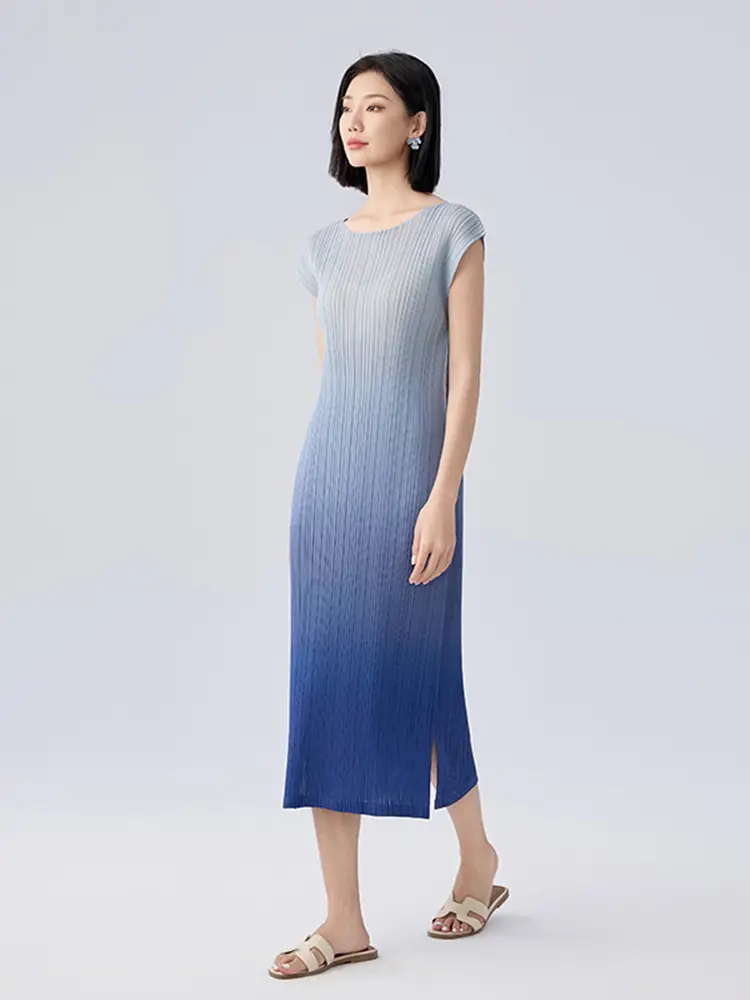 LANMREM niche chic Gradient color pleated dress women's 2025 new loose casual straight o-neck sleeveless summer dresses