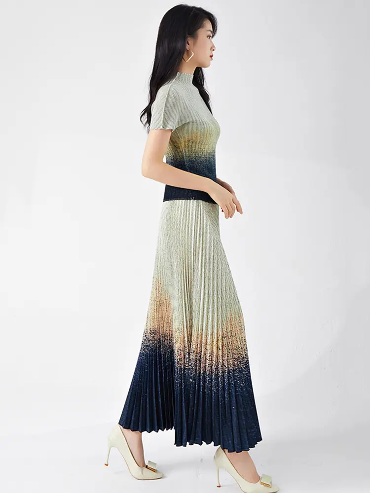 LANMREM High Quality Colorblock Gradient Print Pleated Women's Two Pieces Set Short Sleeve Top And A-line Skirts Chic 2DB3315